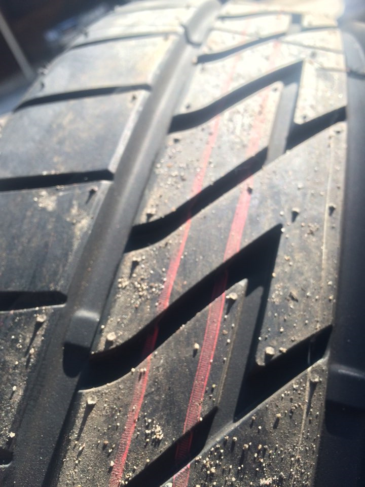 Вибрав літню гуму 245/45R18 4