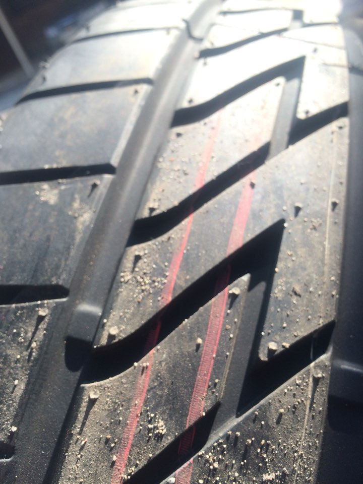 Вибрав літню гуму 245/45R18 5