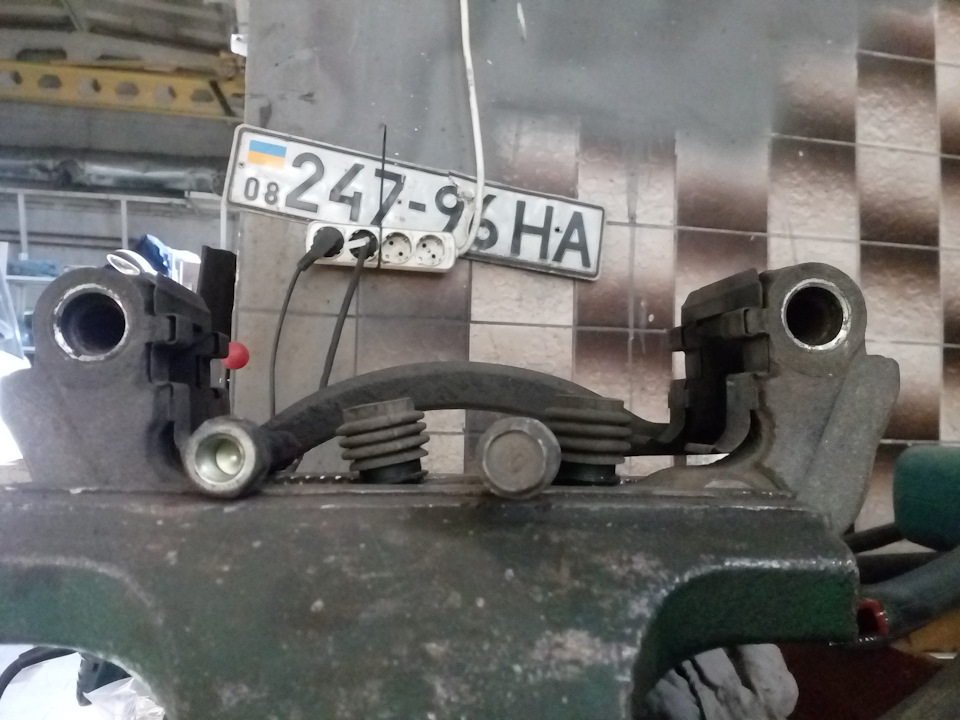 Домагання 4