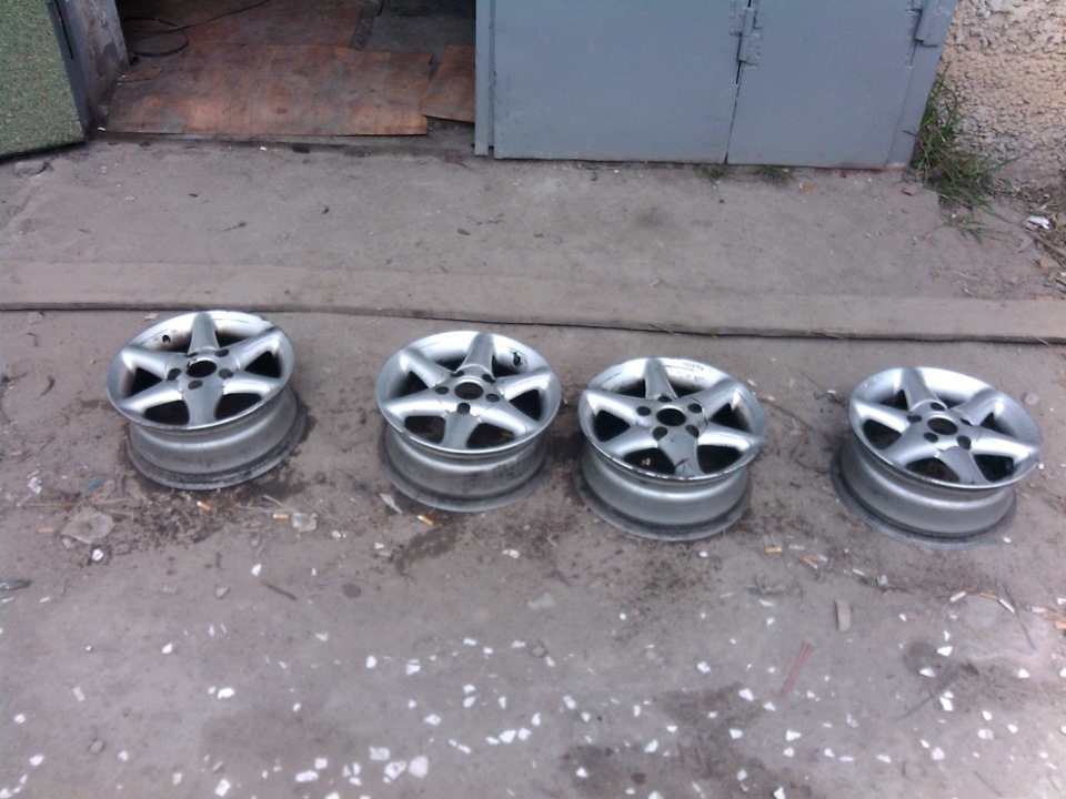 Продам диски R14 5х114,3 3