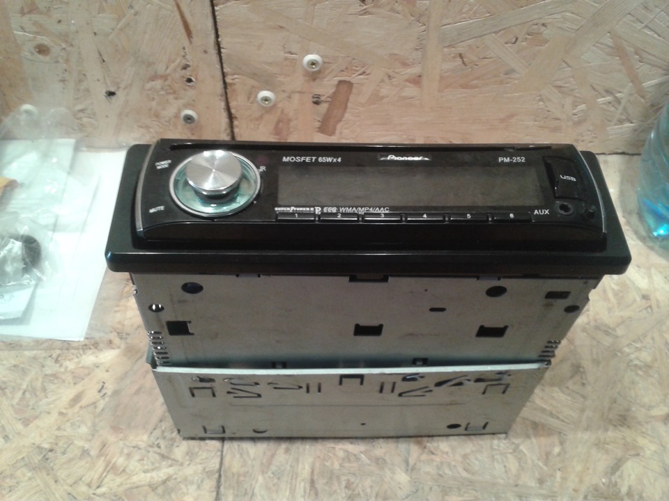 JVC KD-R647EED 1