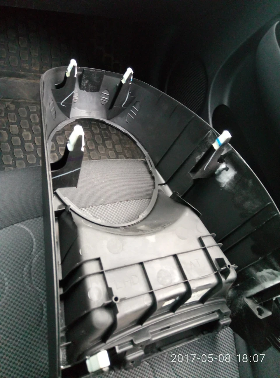 заміна прикурювача на usb