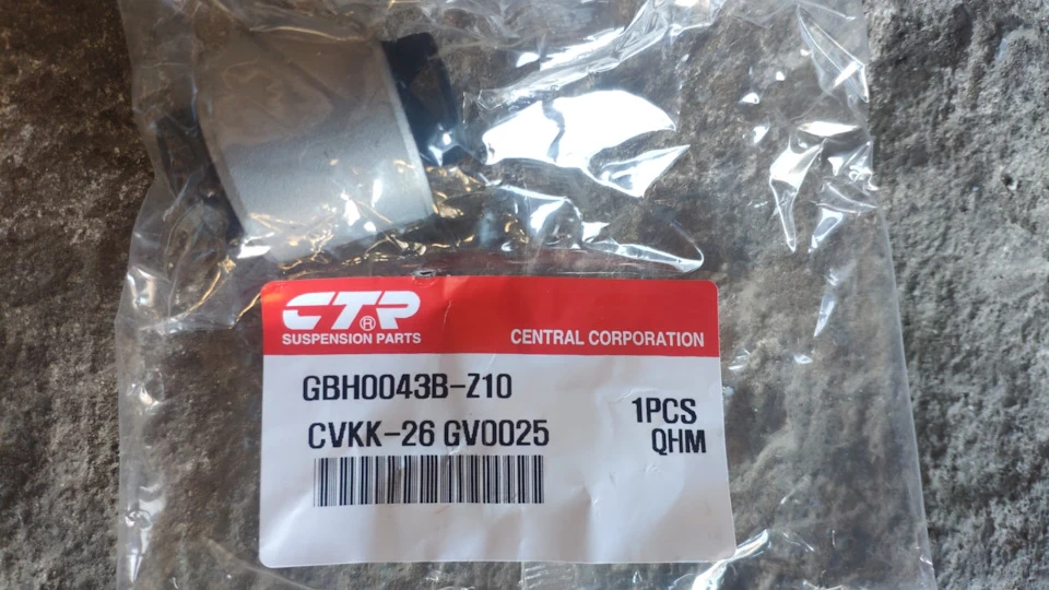 Сайлентблок заднього поперечного важеля CTR CVKK-26