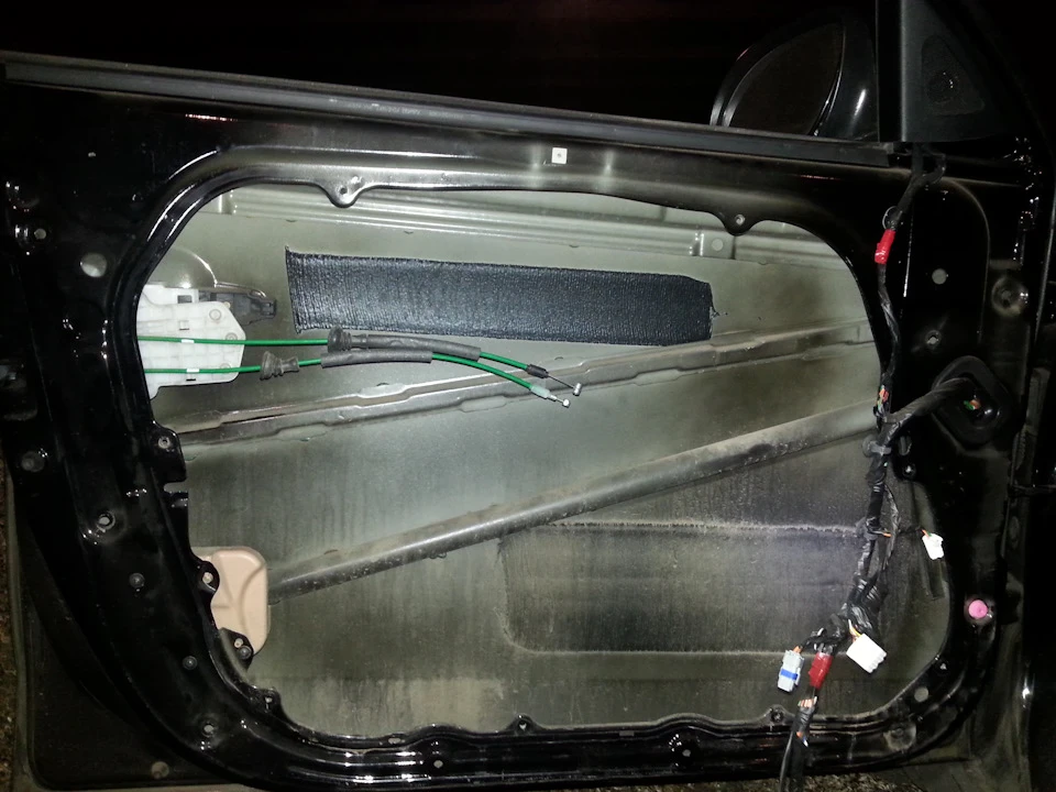 Шумоізоляція дверей Hyundai I30 FDH