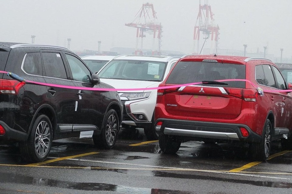 У Японії зняли Mitsubishi Outlander 2016 без камуфляжу 1