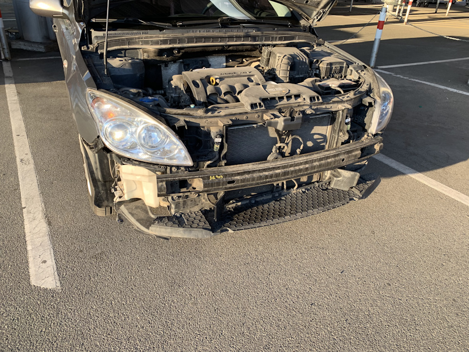 Насос омивача Hyundai i30 - ремонт 2