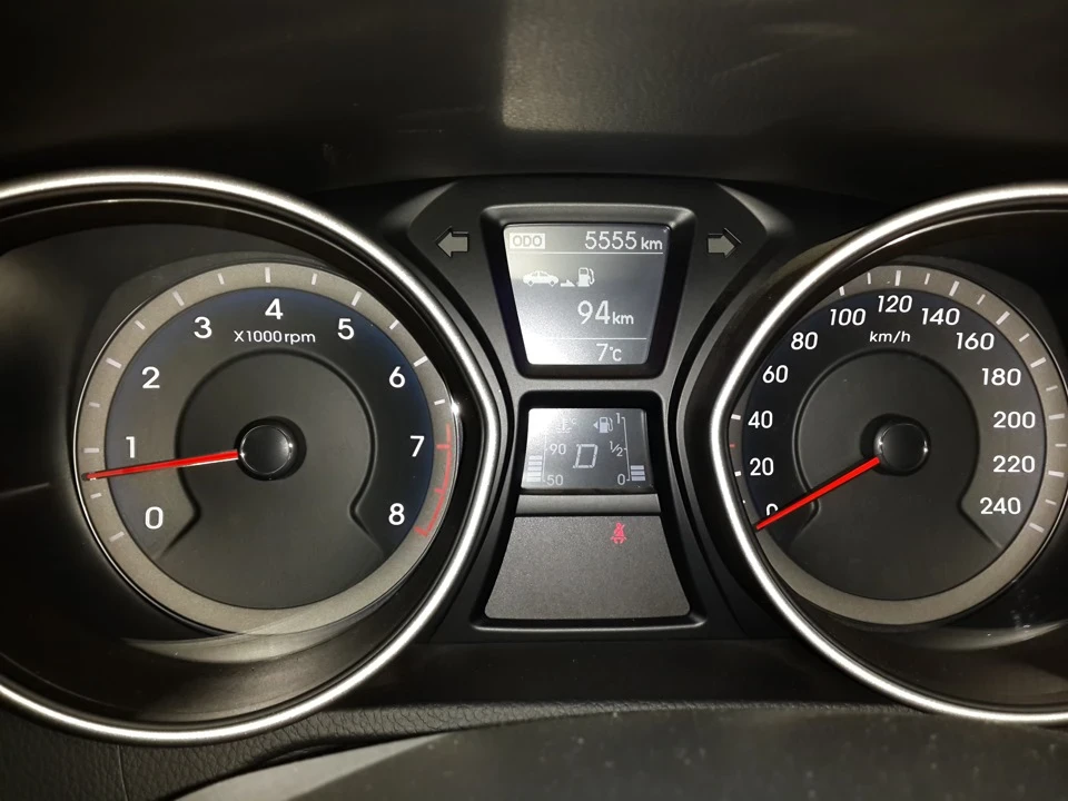 5555 км