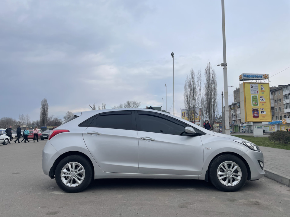Дефлектори вікон Heko 2
