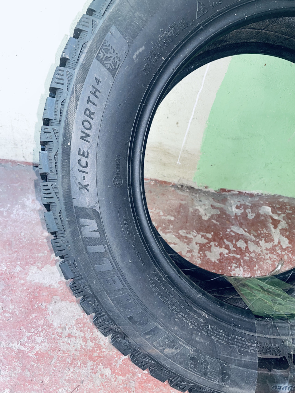 Michelin x-ice north 4 195/65 r15 95T 3