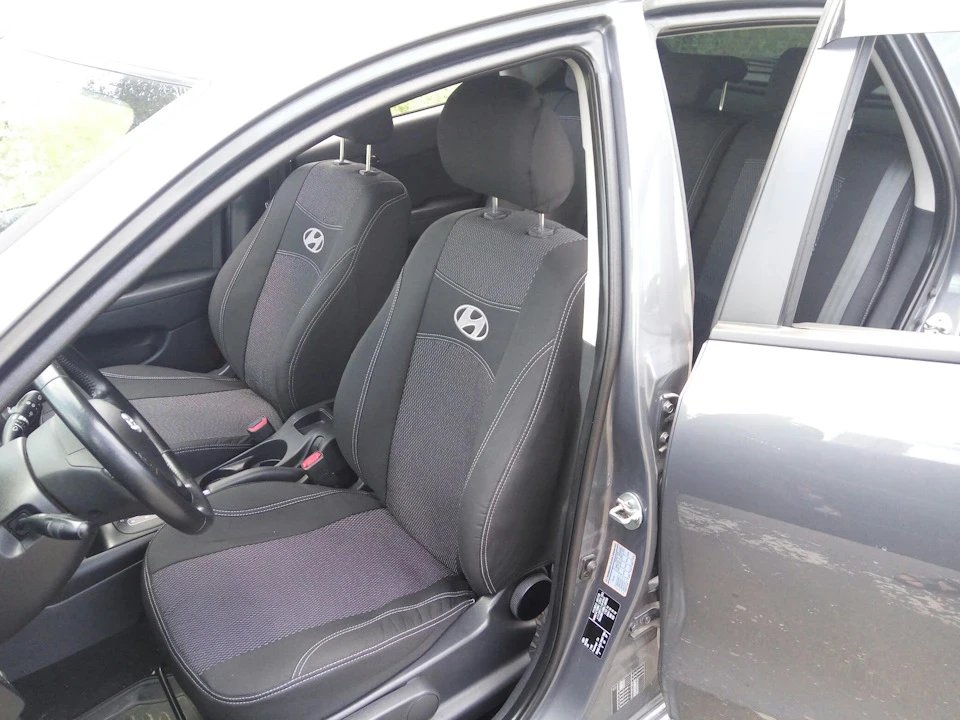 Чохли для hyundai i30 fd