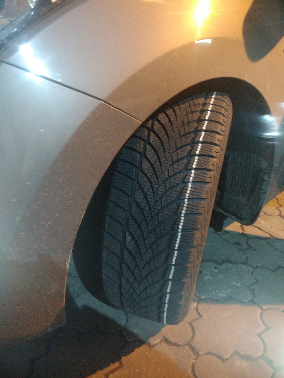 Зимова гума Goodyear 3
