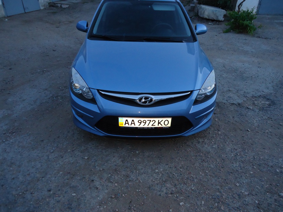 Вії на Hyundai i30 від Low S. 1