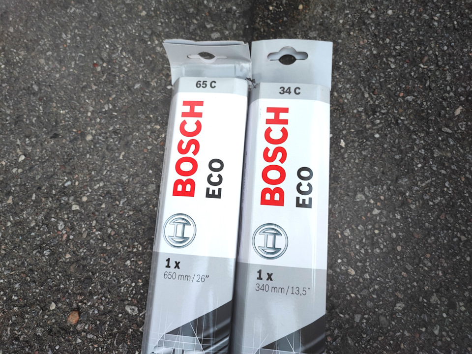 Заміна щіток склоочисника BOSCH 1