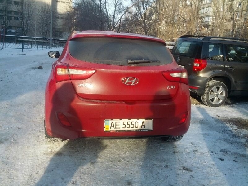 Поставила на облік 1