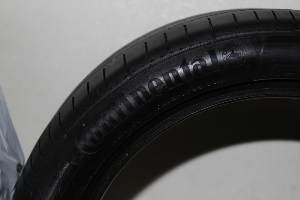 Continental ContiSport Contact 5 225/45 R17 2