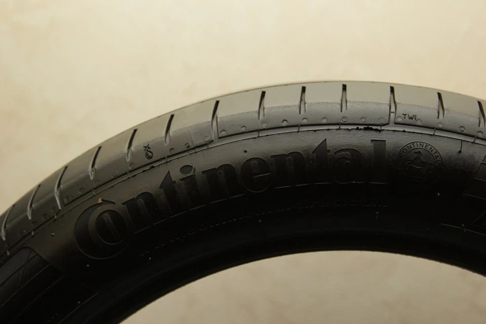 Continental ContiSport Contact 5 225/45 R17