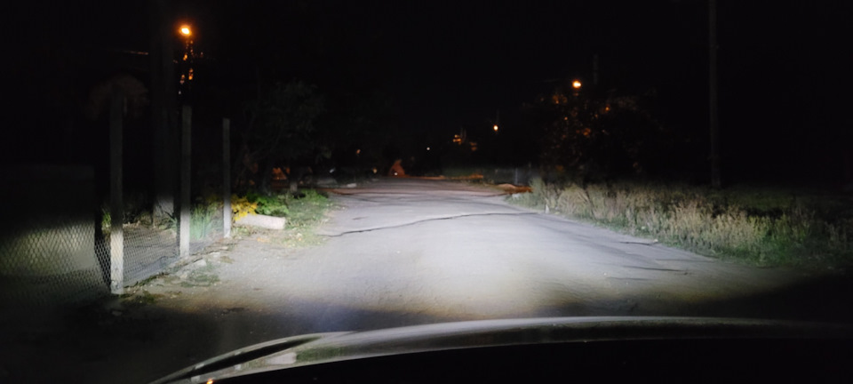 LED в дальній: Decker 5000k H7 5