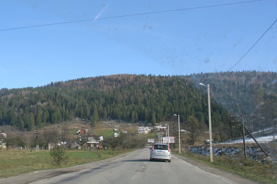 Карпати, Буковель, Грибова хата 3
