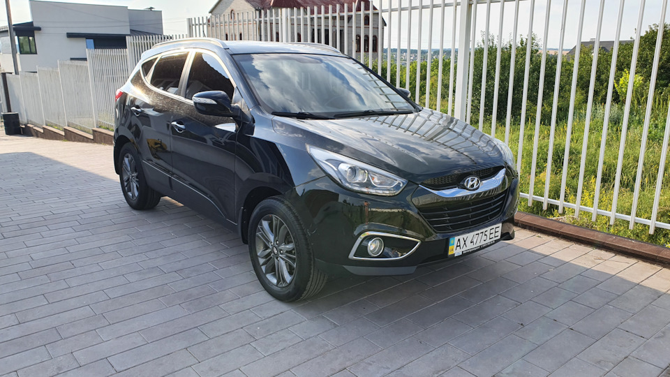 Продаю хундай) 1