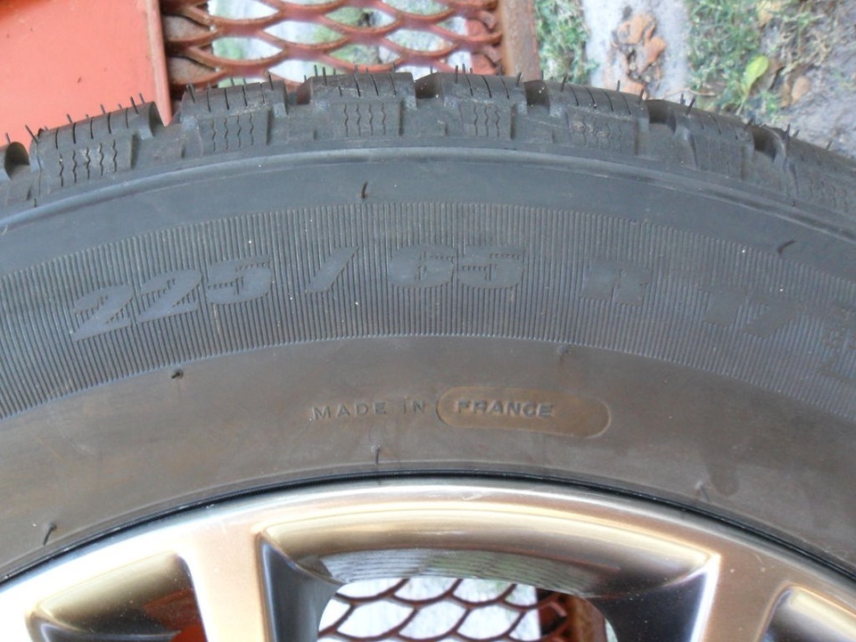 Michelin Latitude Alpin 225/65 R17 102 T 5