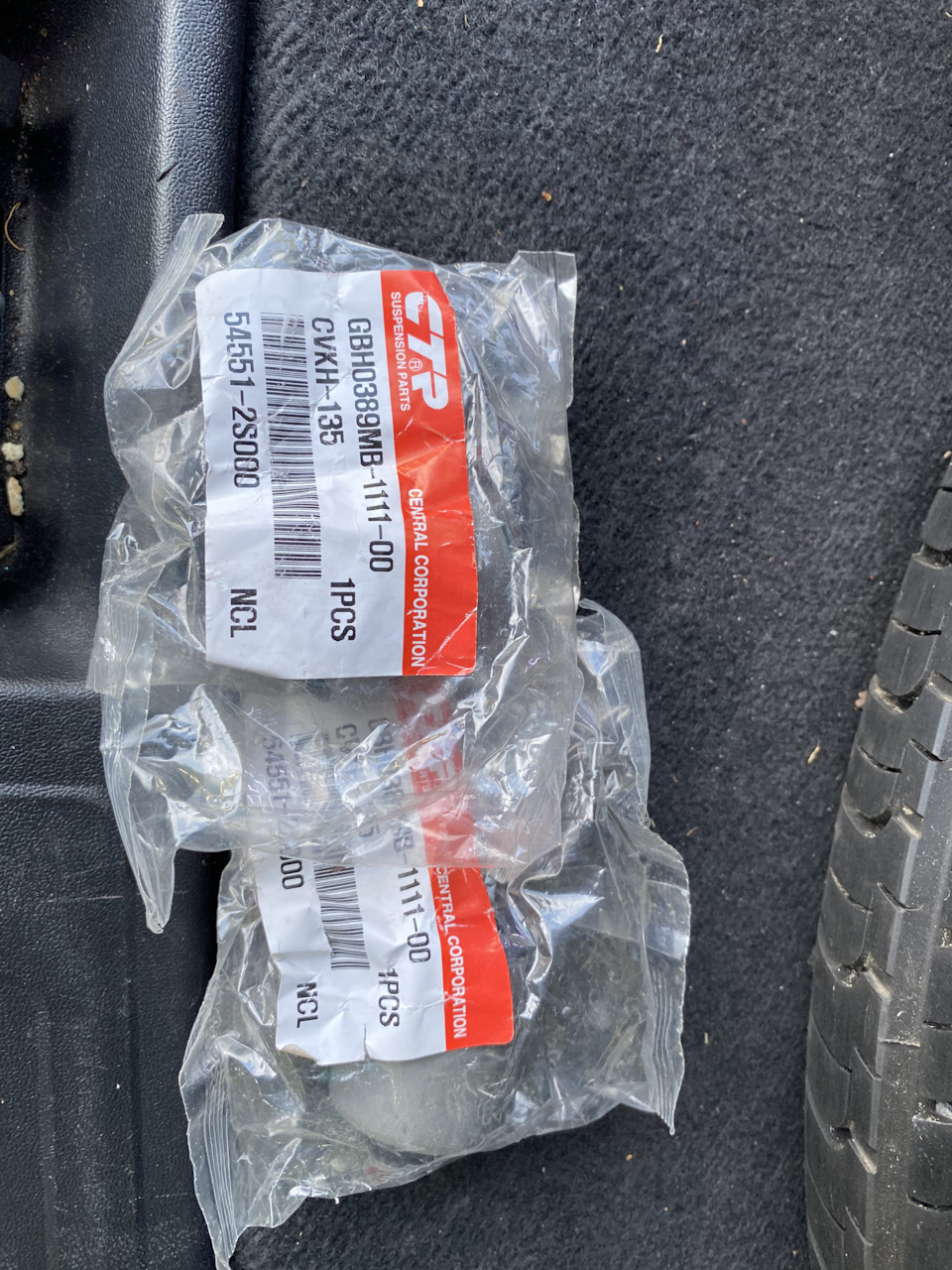 Обновив передню підвіску Hyundai ix35 2