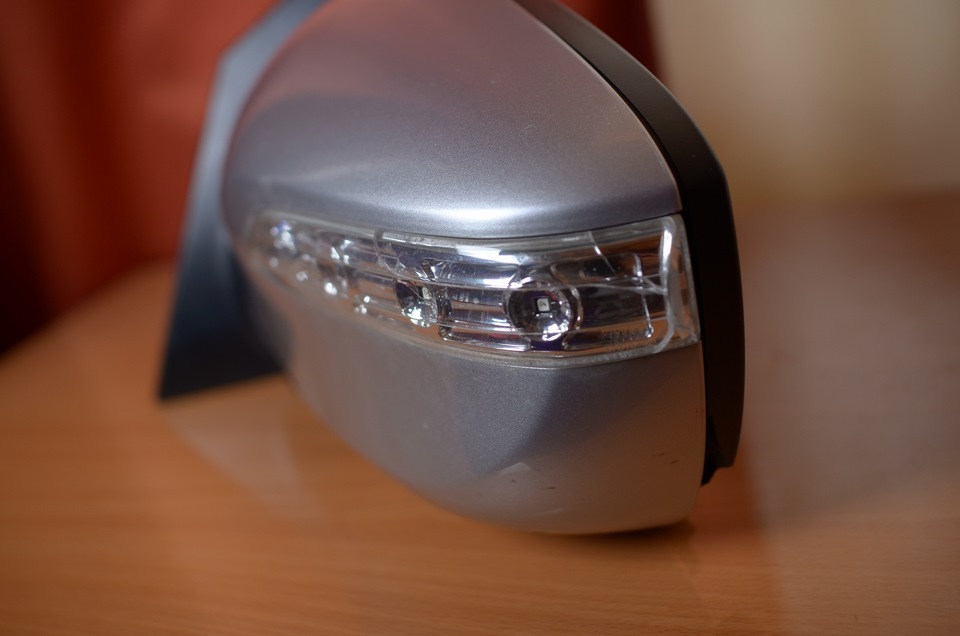 Продам дзеркало, ліве бічне Hyundai ix35 2