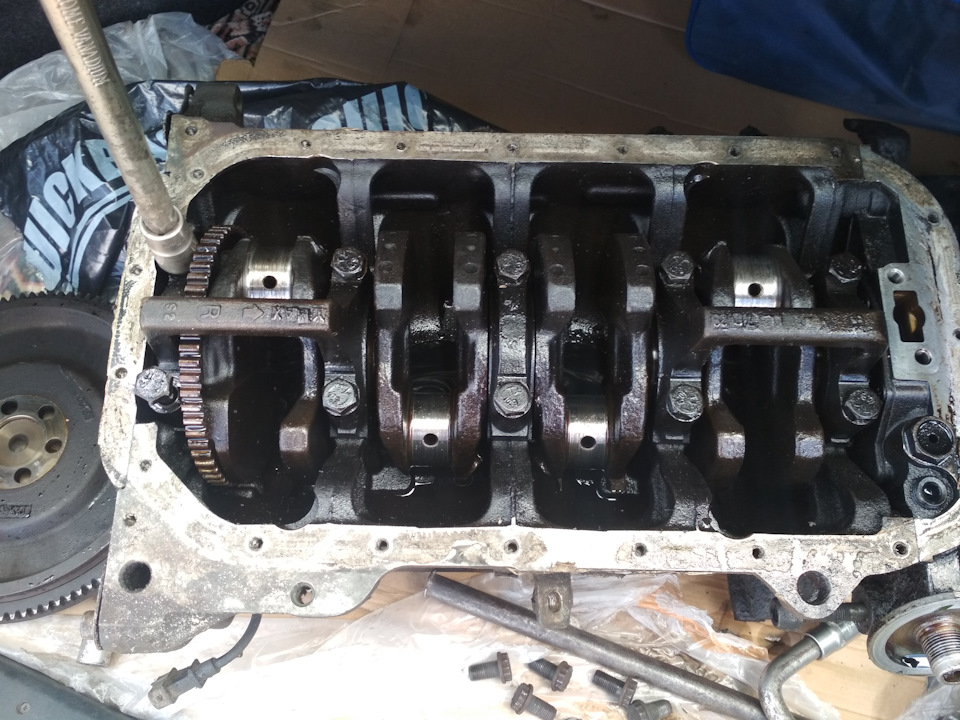 Перебрав двигун hyundai g4gm 1