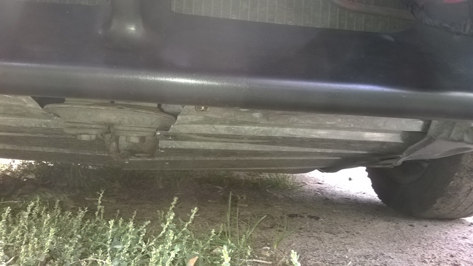 Самодельний захист картера від бруду 4