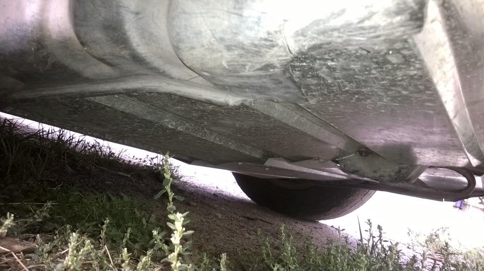 Самодельний захист картера від бруду 3