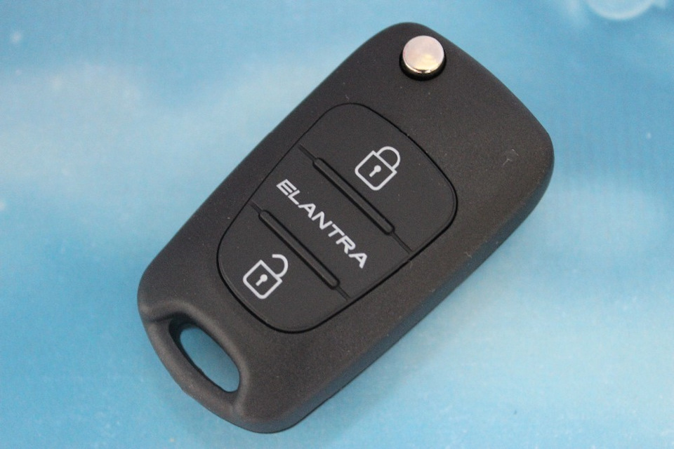 Викидний ключ hyundai elantra 2