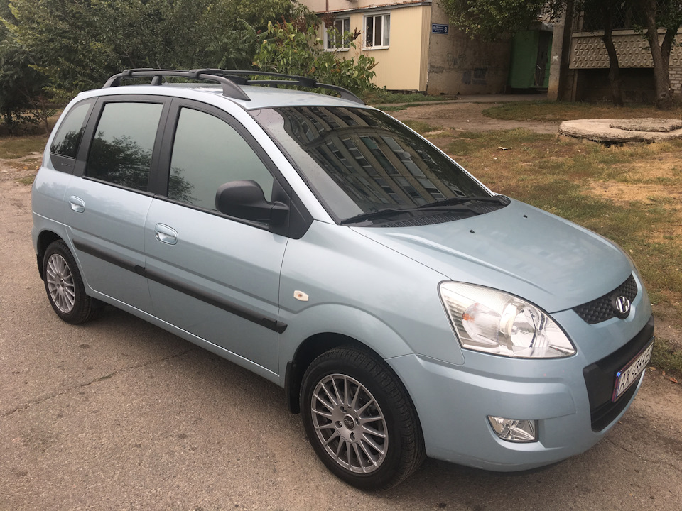 Оригінальні поперечки з I30 SV каталожний номер 2LO21 ADU00 1