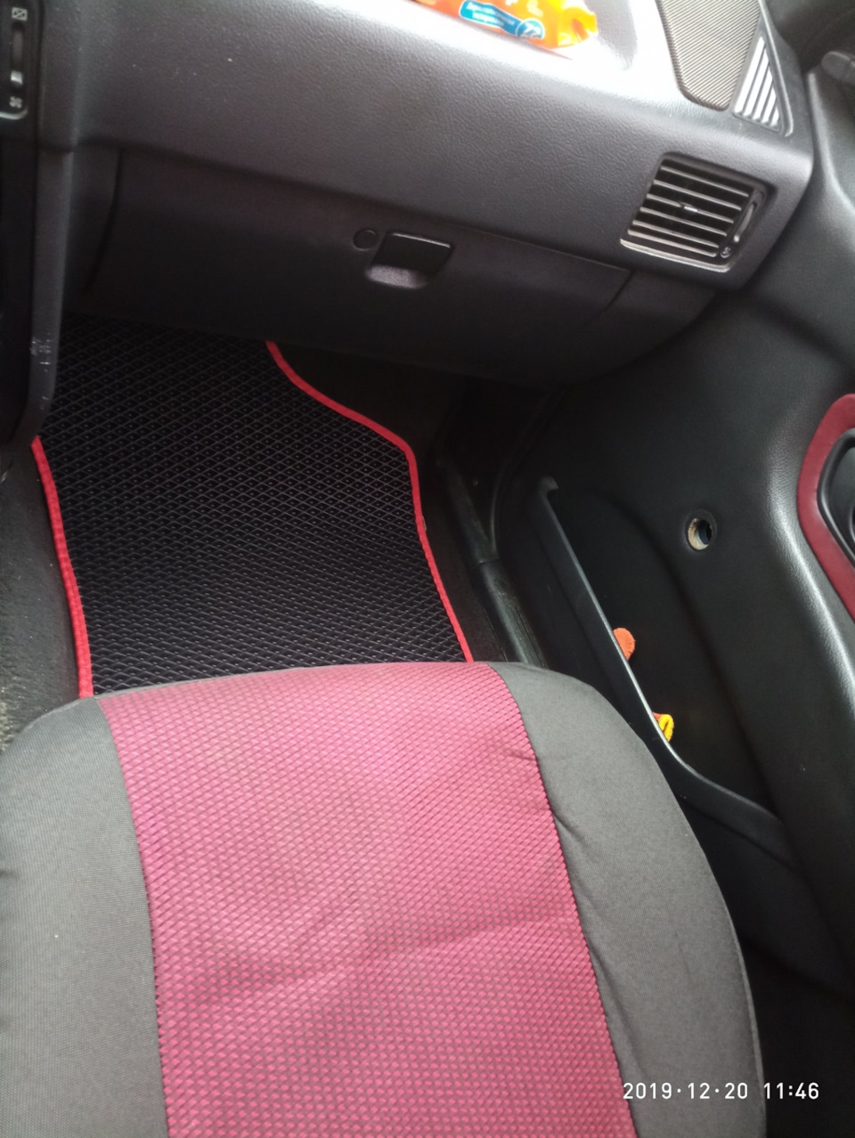 Килимки Єва. Hyundai pony 4