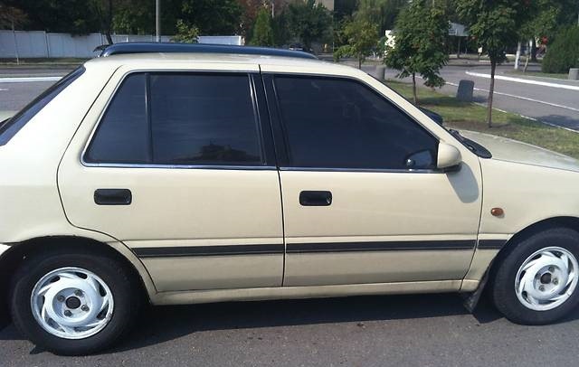 Залив ковзанки в білий) 1