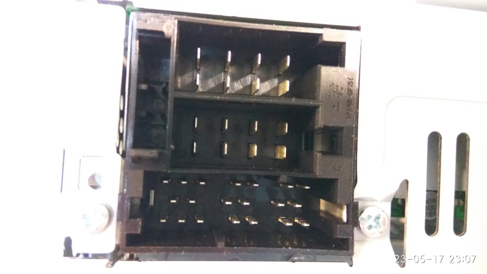 Магнітола від рестайлу з USB та AUX 3