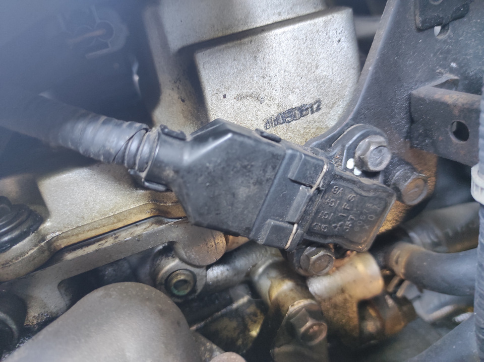Заміна Датчика запалювання Hyundai Santa Fe 2737038000 1