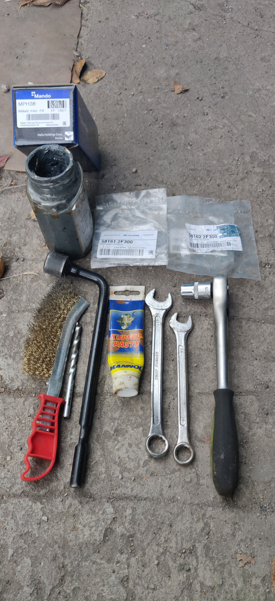 Заміна передніх колодок на Mando 1