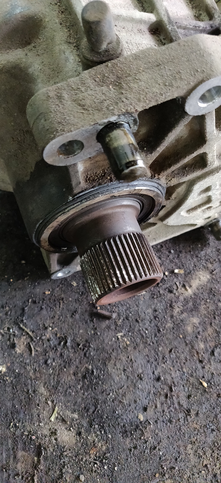 Заміна зчеплення на 2,7 v6 3