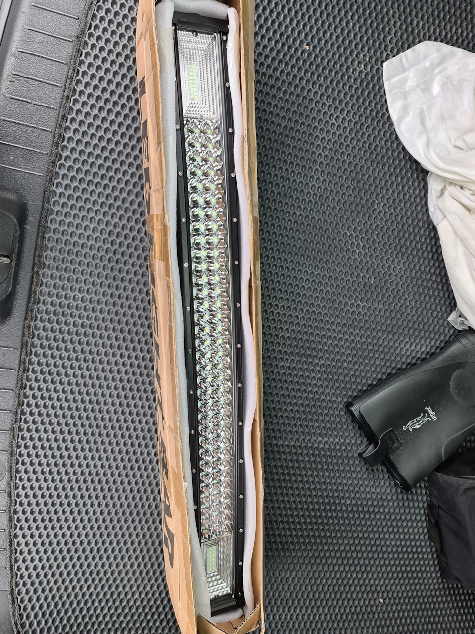 Нова балка LED на Санта-фе 2 оновила 4