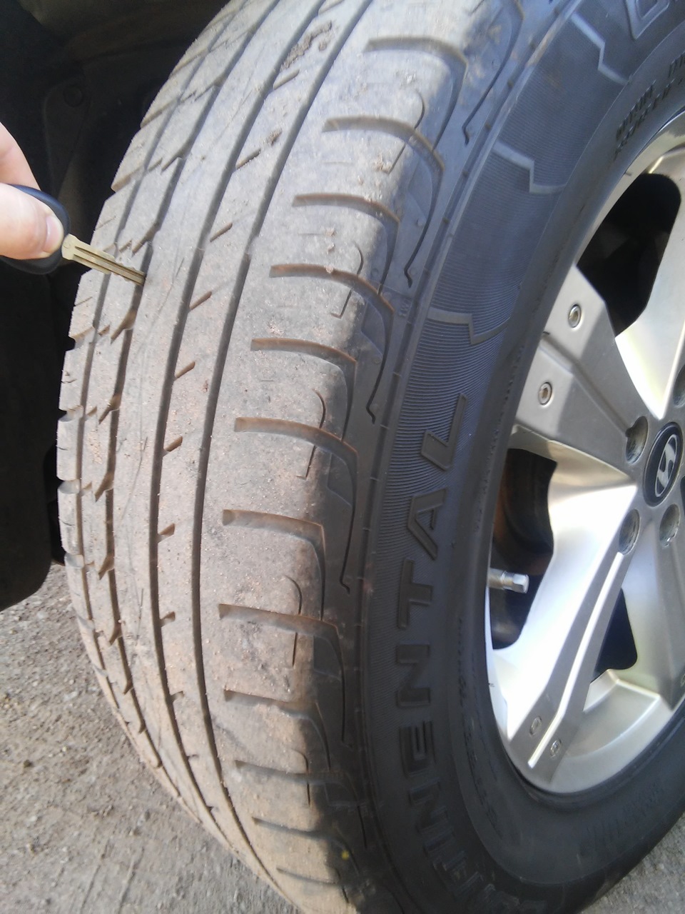 Перевзувся на літо Continental Crosscontact UHP 4