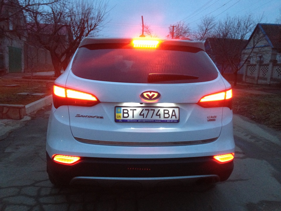 Задня емблема 2