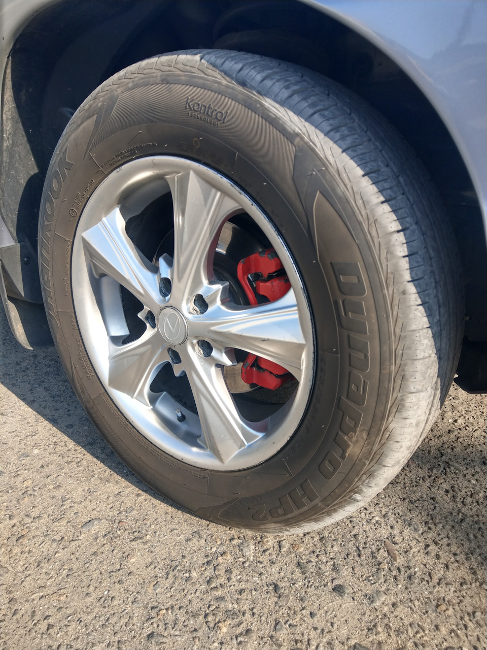 Заміна гуми на Hankook Dynapro HP2 3