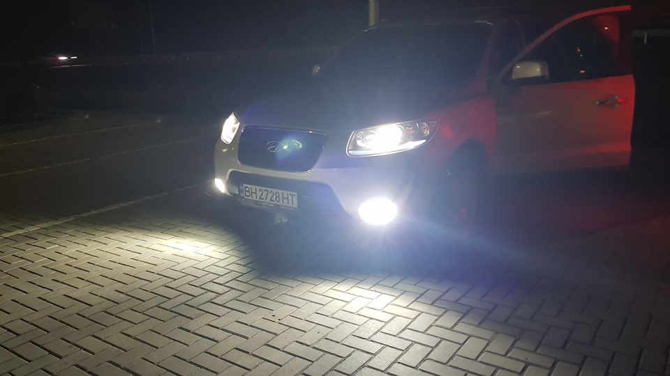 Встановив ксенон у ближній та туманки 2