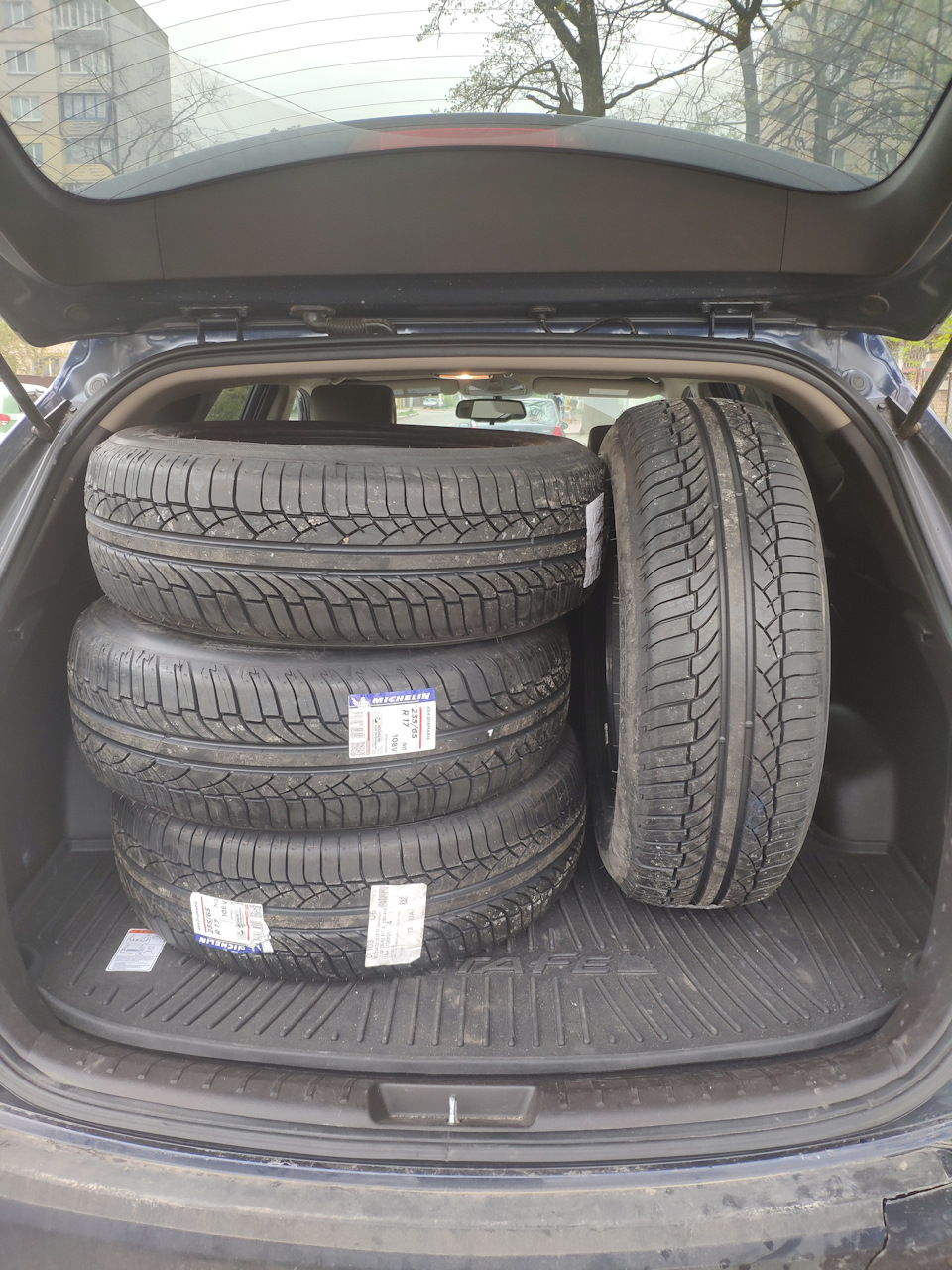 Michelin 4x4 Diamaris 235/65 R17 108v 1