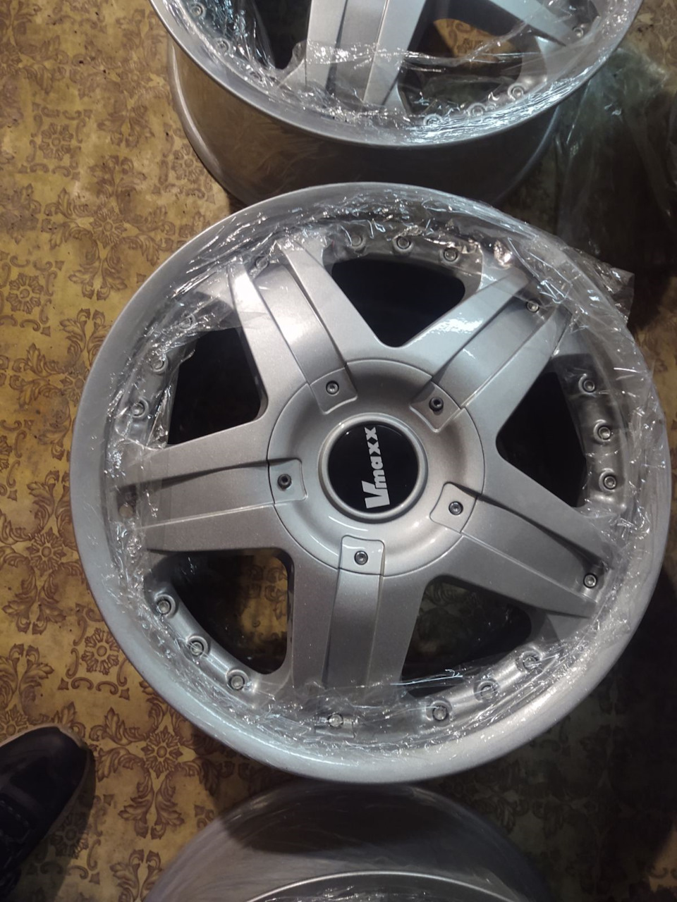 відновлення дисків Borbet Felgen VMAXX R18 4