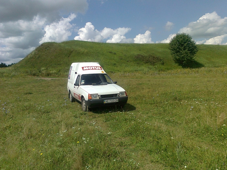 Їздив по роботі. 1