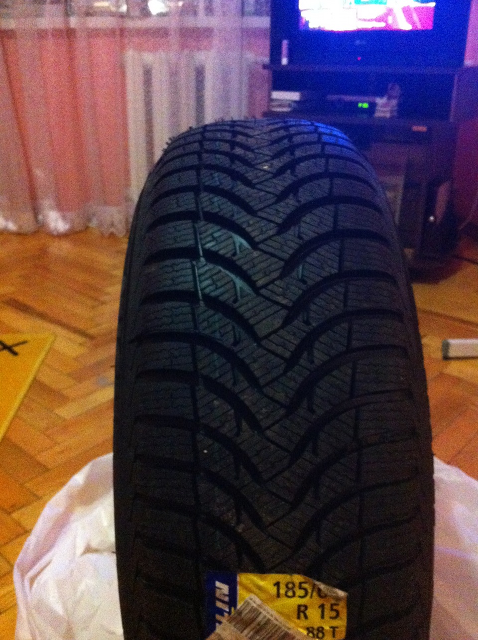 Купив зимову гуму Michelin ALPIN A4 (185/65R15 88T) 1