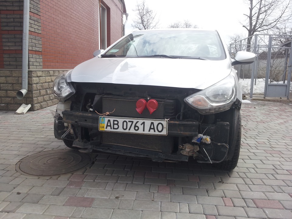 ** Без особи + HELLA ** 1