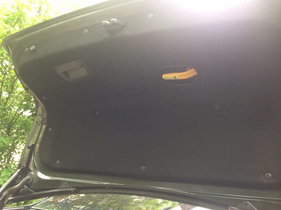 Ручка багажника 1