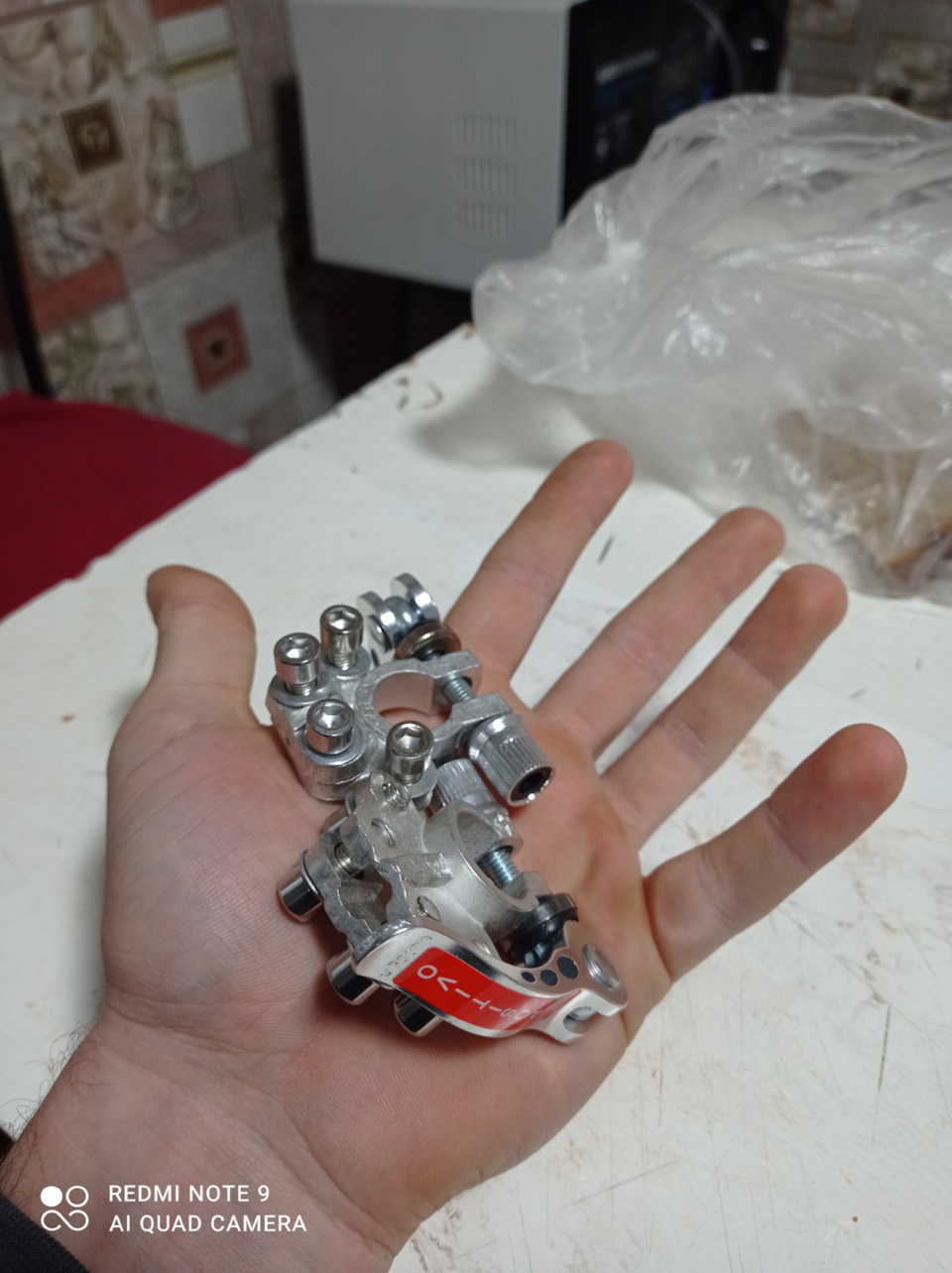 Трохи ніштяків з AliExpress Після пожежі у баті під капотом. 2