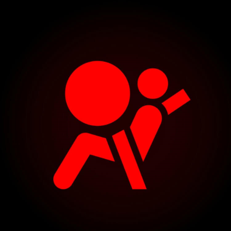Допоможіть! Помив кондиціонер піною - загорівся airbag ... 1